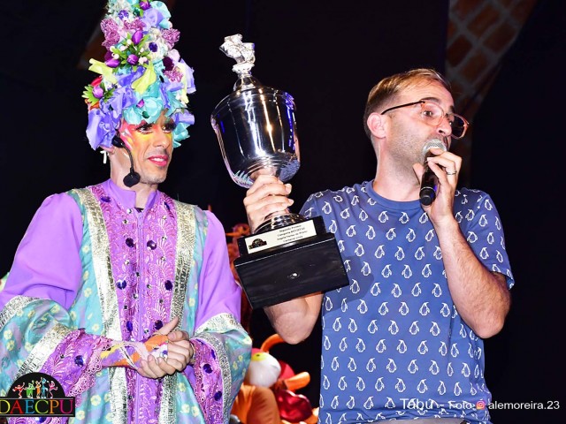 TEATRO-ENTREGA DE PREMIOS-02-1164